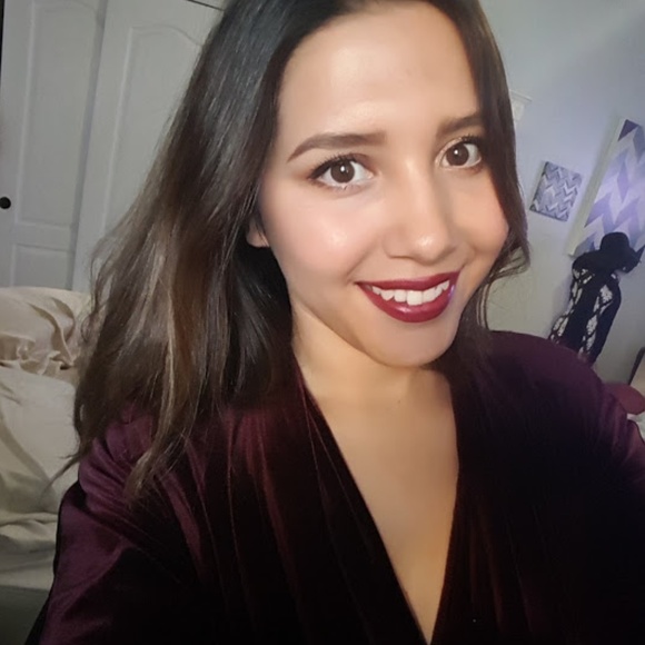 Meet your Posher, Donna - Picture 2 of 8